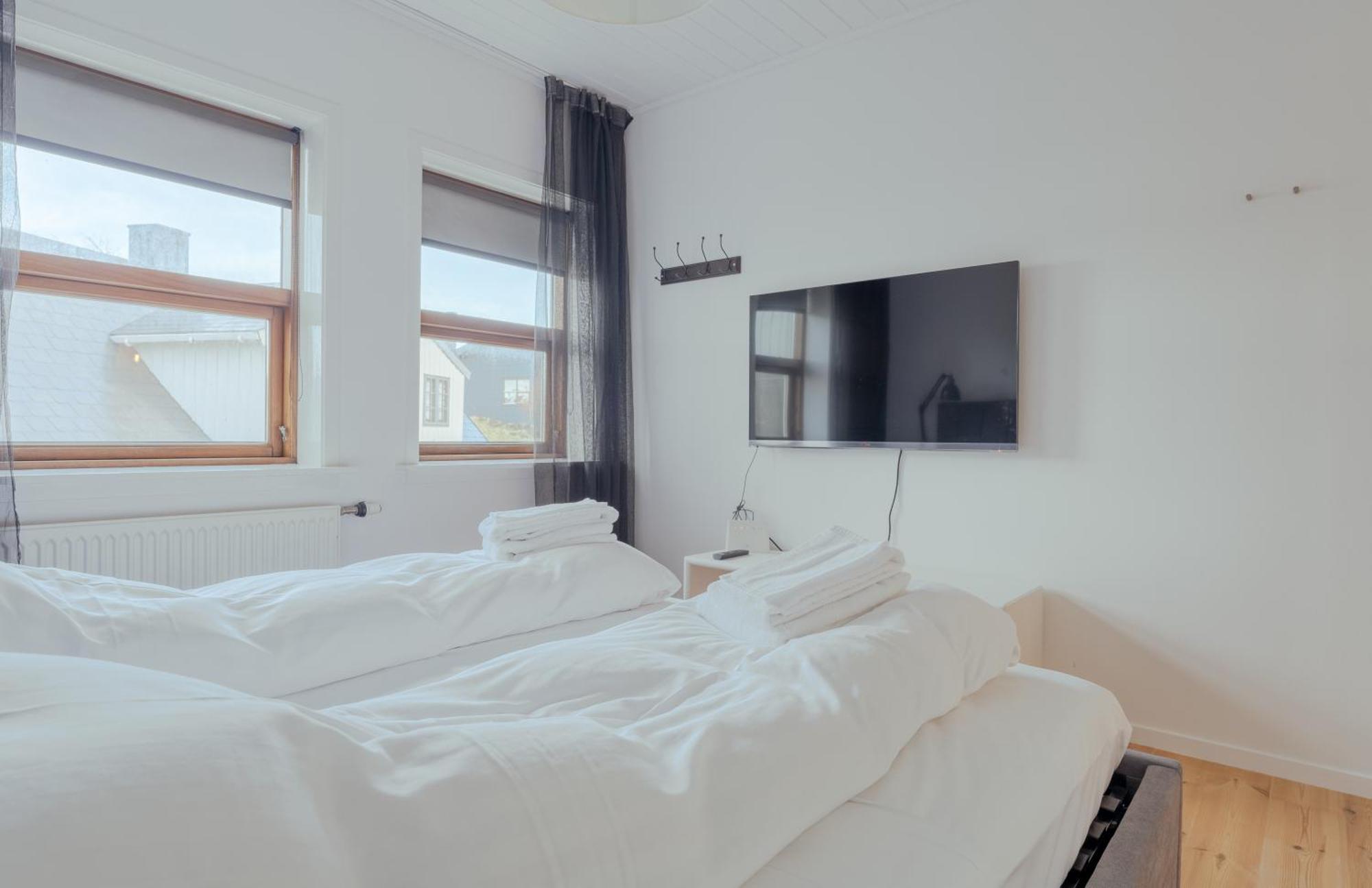 Central Apartments - Downtown - Torshavn Bagian luar foto